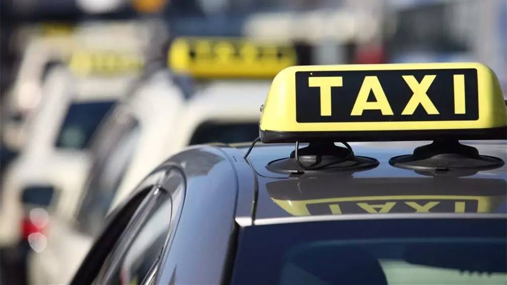 网约车抢单神器与传统出租车的差异，网约车抢单神器与传统出租车的差异分析